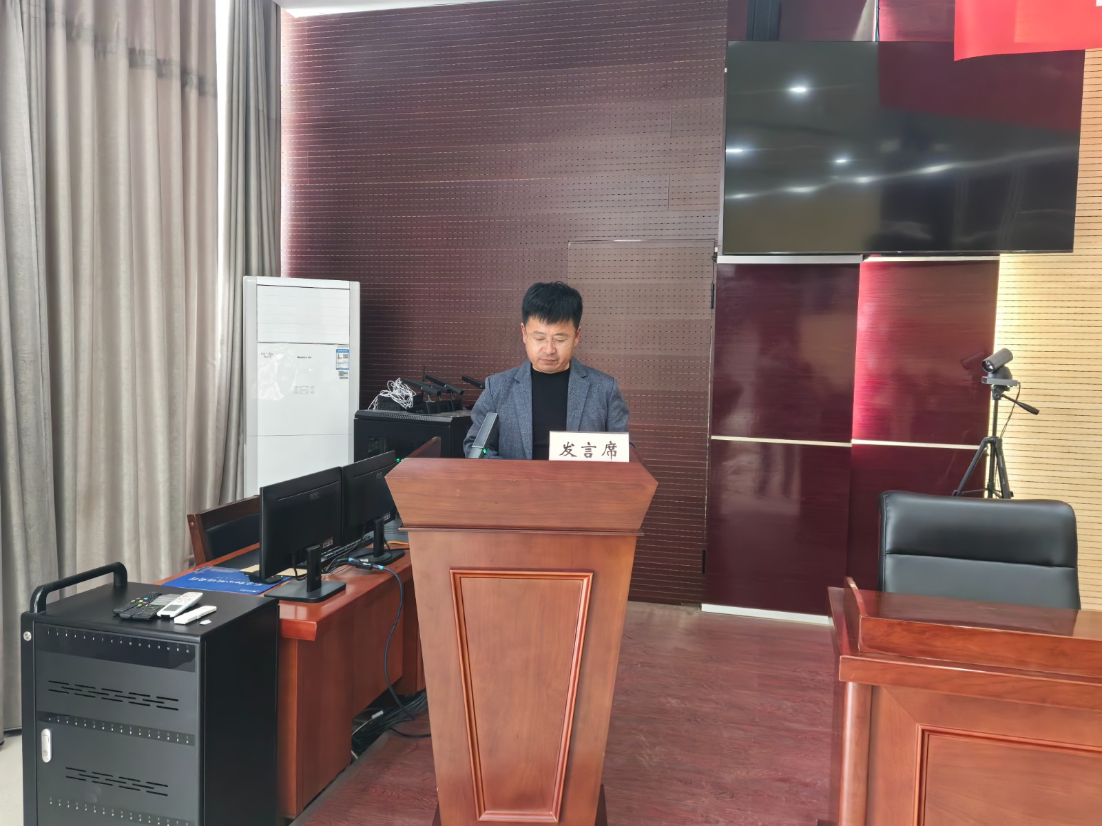 微信图片_20250328175458.jpg